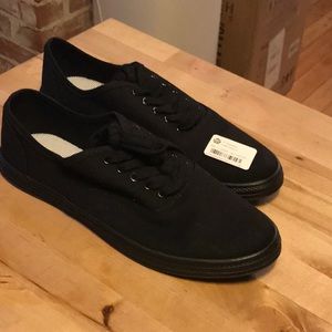 Ked inspired sneakers. Size 8. Brand